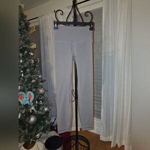 Lululemon Athletica Gray Activewear Pants